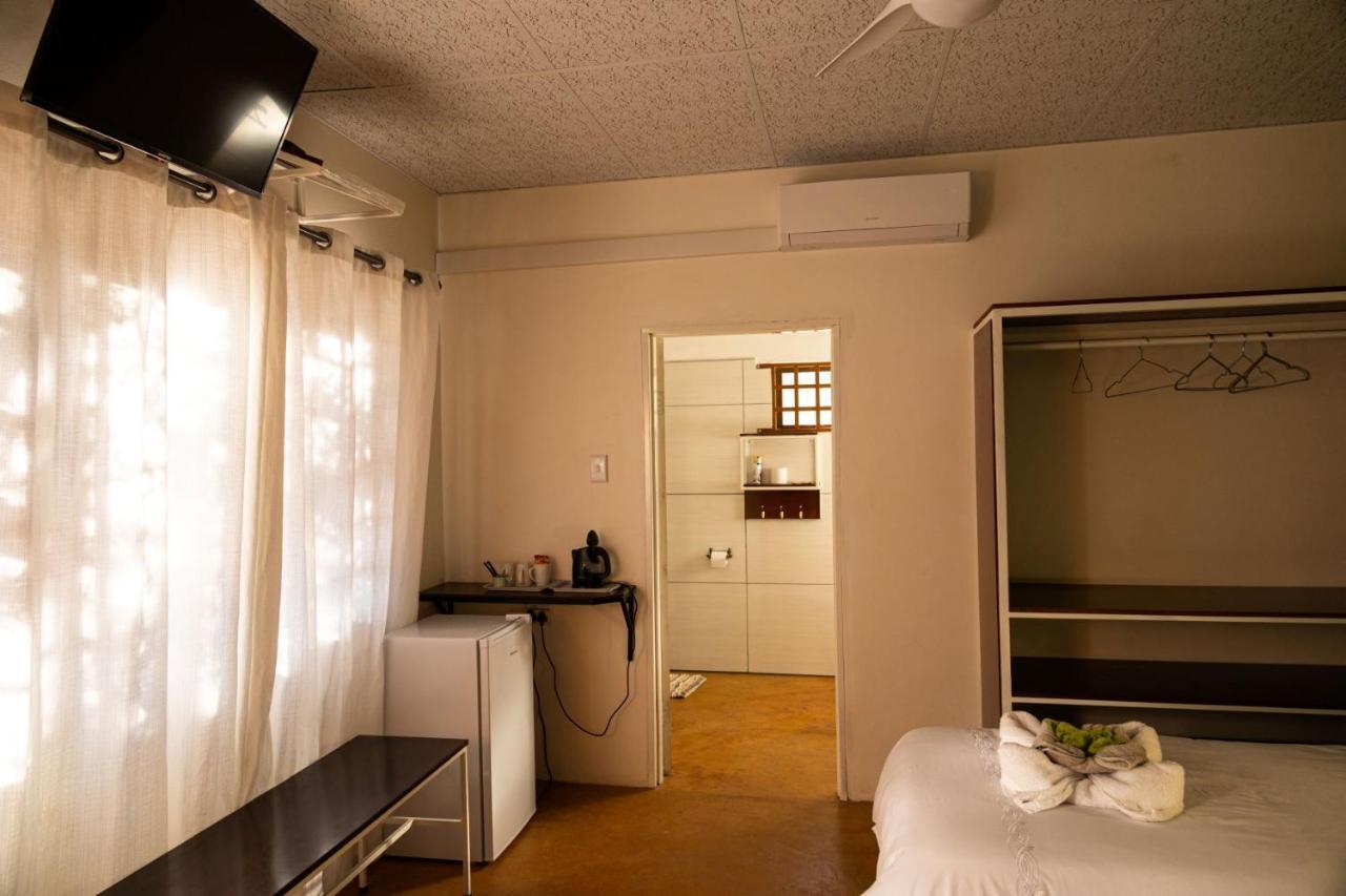 Olienhoff Guesthouse And Rest Camp Otavi ภายนอก รูปภาพ