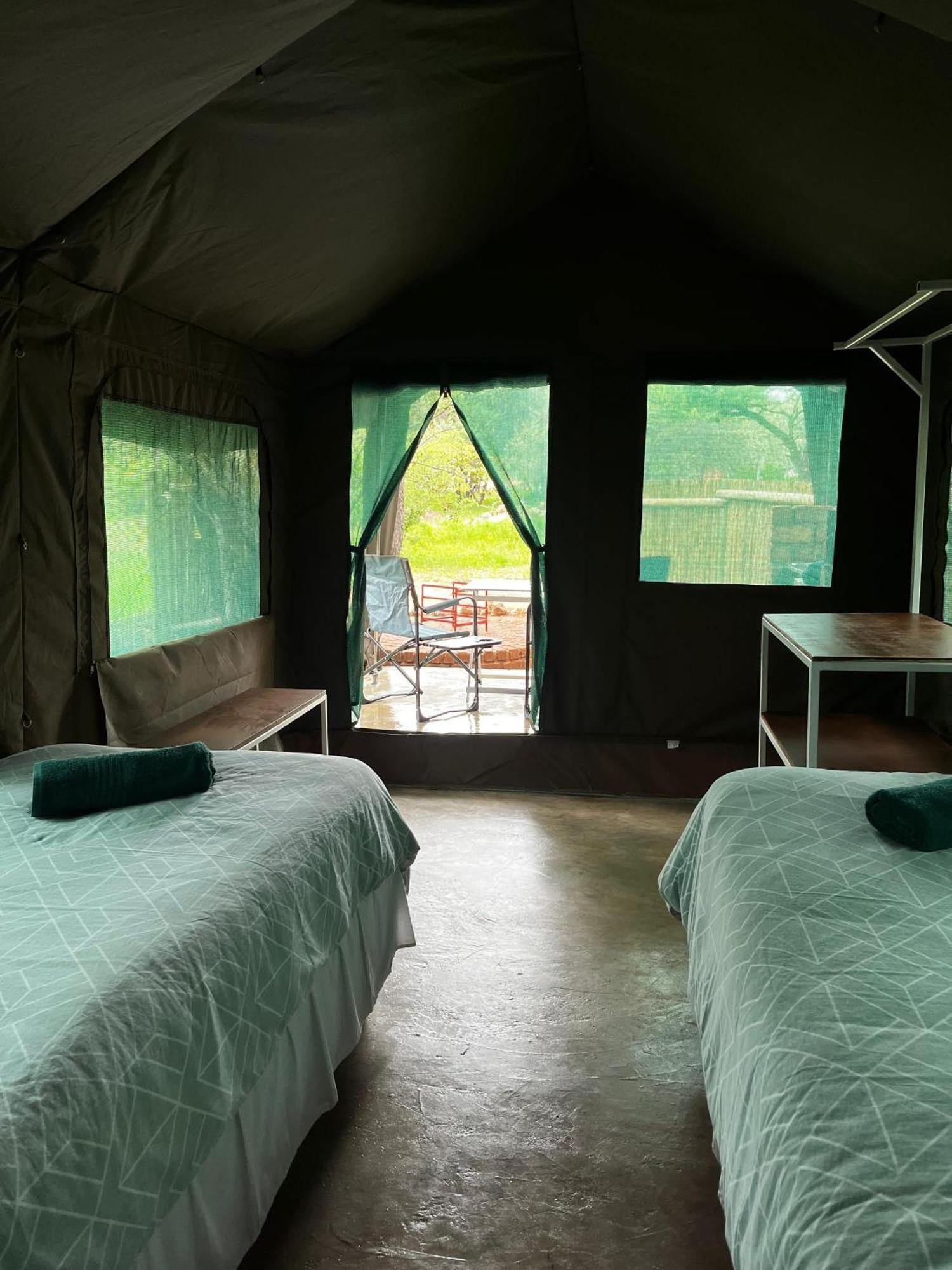 Olienhoff Guesthouse And Rest Camp Otavi ภายนอก รูปภาพ