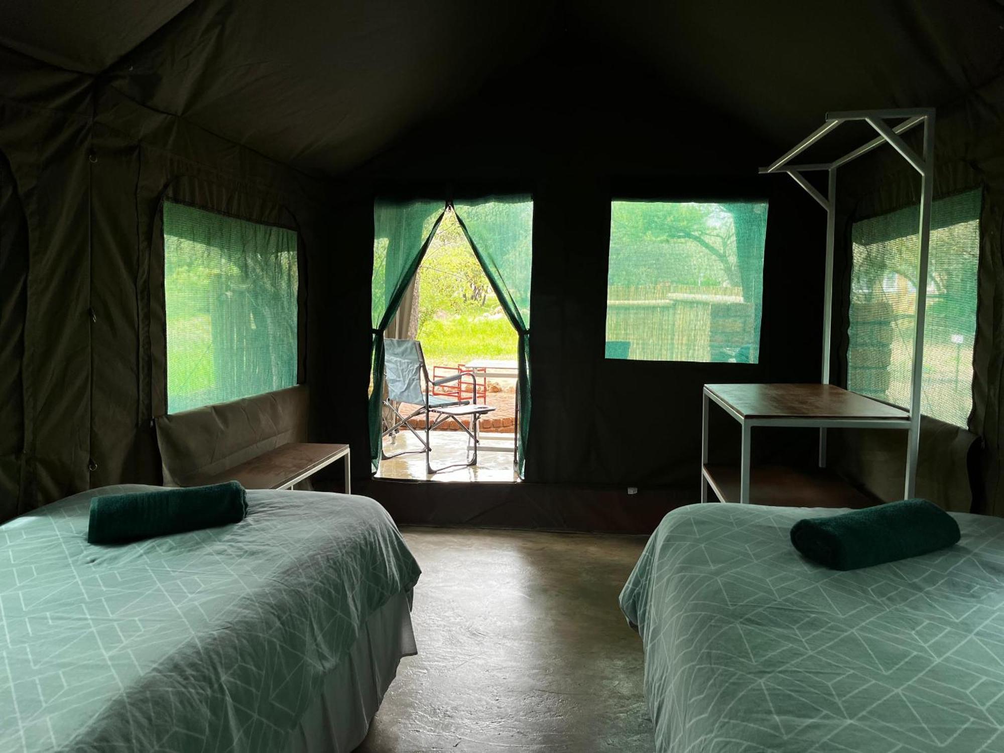 Olienhoff Guesthouse And Rest Camp Otavi ภายนอก รูปภาพ