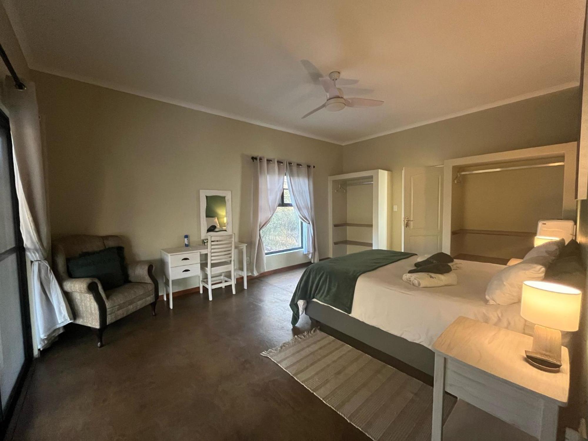 Olienhoff Guesthouse And Rest Camp Otavi ภายนอก รูปภาพ